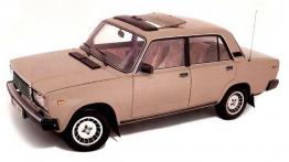 TOP 10 | Tani samochód z czasów PRL-u