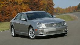 Cadillac STS-V - widok z przodu