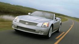 Cadillac XLR-V - widok z przodu