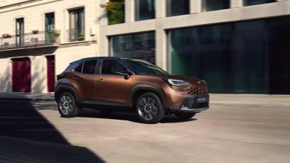 Toyota Yaris Cross potaniała o 5 tys. zł. Ale nadal kosztuje ponad 100 tys. zł