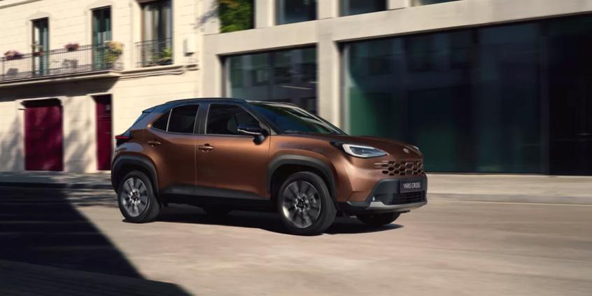 Toyota Yaris Cross potaniała o 5 tys. zł. Ale nadal kosztuje ponad 100 tys. zł