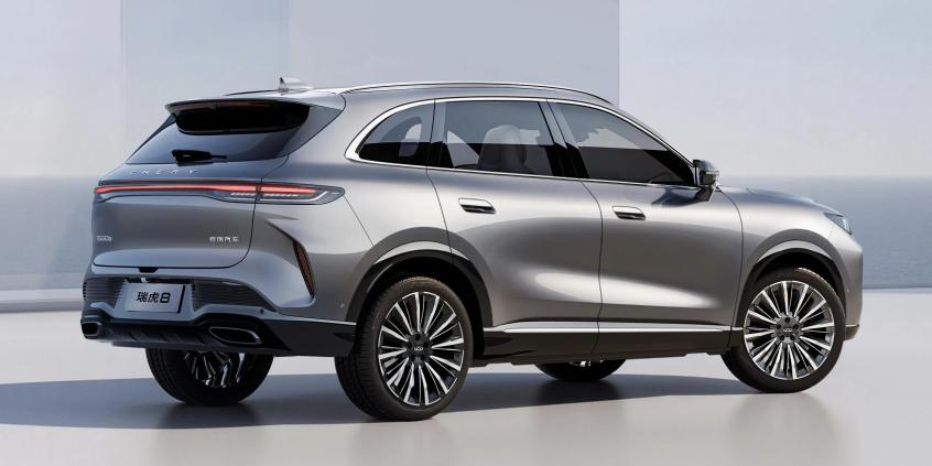 Chery Tiggo 8 w nowej odsłonie. Większe i ładniejsze, ale bez trzeciego rzędu
