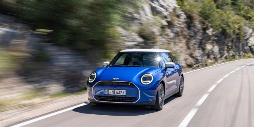 MINI I Paul Smith - spotkanie brytyjskich legend motoryzacji i mody