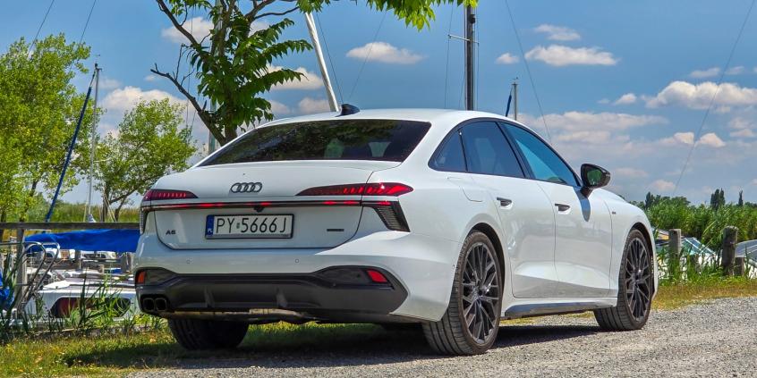 Porównanie: Audi A6 Limousine TDI quattro vs Mercedes Klasa E 220 d 4MATIC. Niemiecka klasyka