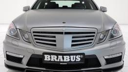 Mercedes Brabus B63S - widok z przodu