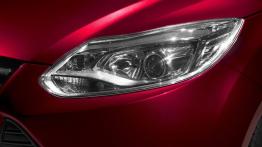 Ford Focus 2010 - lewy przedni reflektor - wyłączony