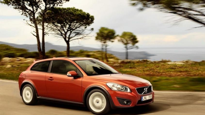 Volvo C30 Hatchback 3d 2.0 D3 150KM 110kW 2010