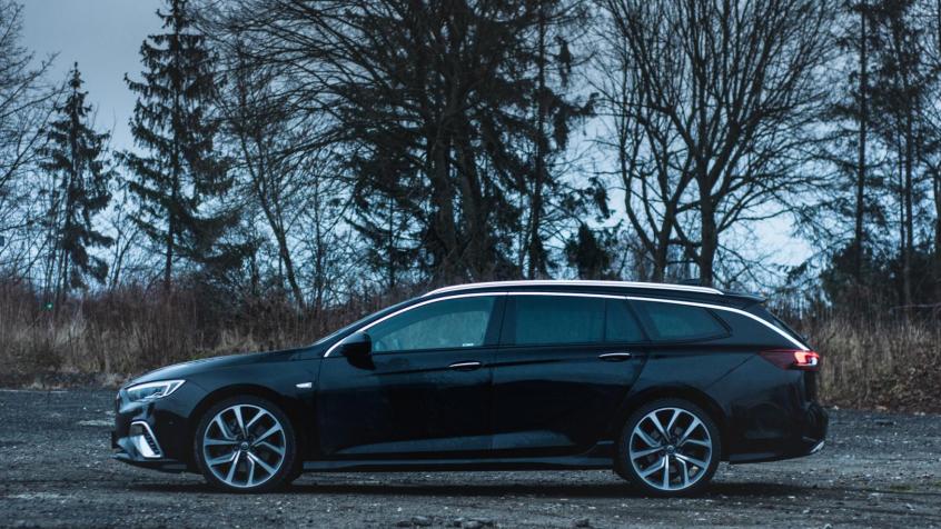 Opel Insignia II Sports Tourer GSi 2.0 BiTurbo CDTI 210KM 154kW 2017-2020