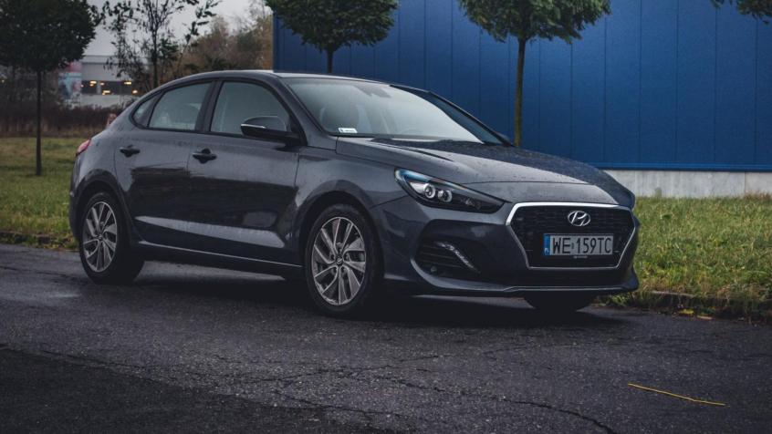 Hyundai i30 III Fastback 1.0 T-GDI 120KM 88kW 2017-2020