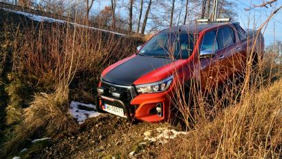 Toyota Hilux VIII Podwójna kabina