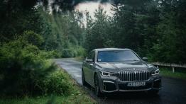 BMW Seria 7 G11-G12 Sedan L Facelifting 3.0 740i 340KM 250kW 2019-2020