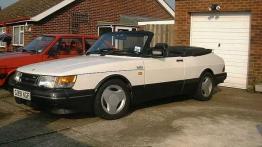 Kabriolet dopracowany do perfekcji - Saab 900
