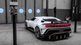 Bugatti Centodieci, czyli Chiron w szatach kultowego EB 110