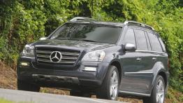 Mercedes Klasa GL 2010 - widok z przodu