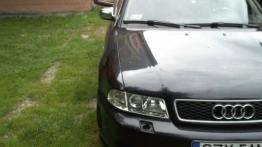 Audi A4 B5 Sedan 2.4 30V 165KM 121kW 1997-2000