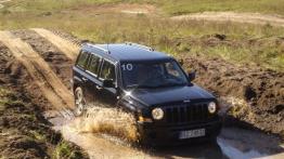 Jeep Patriot SUV 2.0 CRD DOHC 16v 140KM 103kW 2007-2010