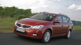 Kia Ceed Kombi 2010 - lewy bok