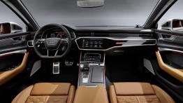 Audi RS6 Avant (2020) - pe?ny panel przedni