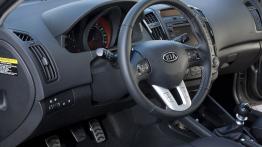 Kia Ceed Kombi 2010 - pełny panel przedni