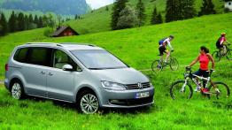 Volkswagen Sharan II (2010) - widok z przodu