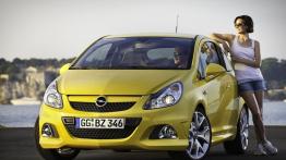 Opel Corsa OPC 2010 - widok z przodu