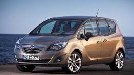 Opel Meriva 2010 - widok z przodu
