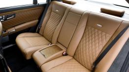 Mercedes S 65 AMG 2010 - tylna kanapa