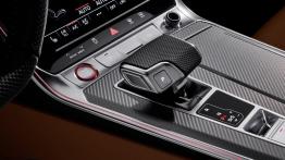 Audi RS6 Avant (2020) - d?wignia zmiany biegów