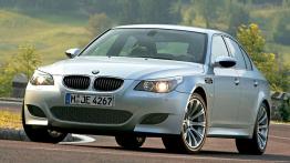 BMW M5 E60 - widok z przodu