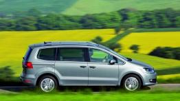 Volkswagen Sharan II (2010) - prawy bok