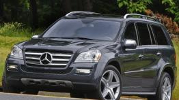 Mercedes Klasa GL 2010 - widok z przodu
