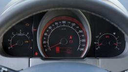 Kia Ceed Kombi 2010 - deska rozdzielcza