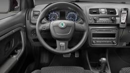 Skoda Fabia RS 2010 - kokpit