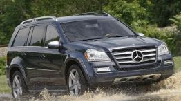 Mercedes Klasa GL 2010 - widok z przodu
