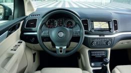Volkswagen Sharan II (2010) - kokpit