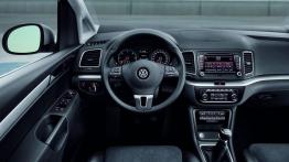 Volkswagen Sharan II (2010) - kokpit