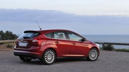 Ford Focus Hatchback 2010 - widok z tyłu