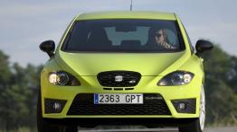 Seat Leon Cupra R 2010 - przód - reflektory wyłączone