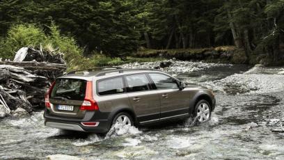 Volvo XC70 II