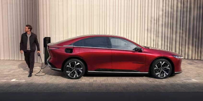 Mazda 6e ma nową baterię. Ponad 560 km zasięgu i ładowanie 200 kW