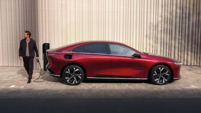 Mazda 6e ma nową baterię. Ponad 560 km zasięgu i ładowanie 200 kW