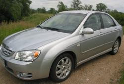 Kia Cerato Sedan 1.5 CRDi 102KM 75kW od 2004 - Oceń swoje auto