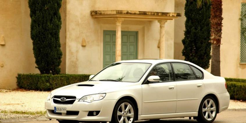 Subaru Legacy Sedan 2008