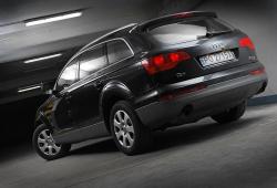 Audi Q7 I (4L) SUV 3.0TDI DPF Tiptronic Quattro 240KM 177kW 2009 - Oceń swoje auto