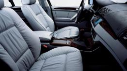 BMW X5 2000 - widok ogólny wnętrza z przodu