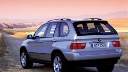 BMW X5 2000 - widok z tyłu