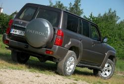 Nissan Patrol IV 2.8 Di 129KM 95kW 1997-2000 - Oceń swoje auto