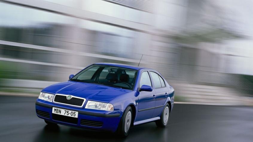 Skoda Octavia I Hatchback 1.8 20V 125KM 92kW 1996-2001