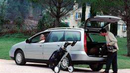 Citroen C5 Kombi 2001 - lewy bok