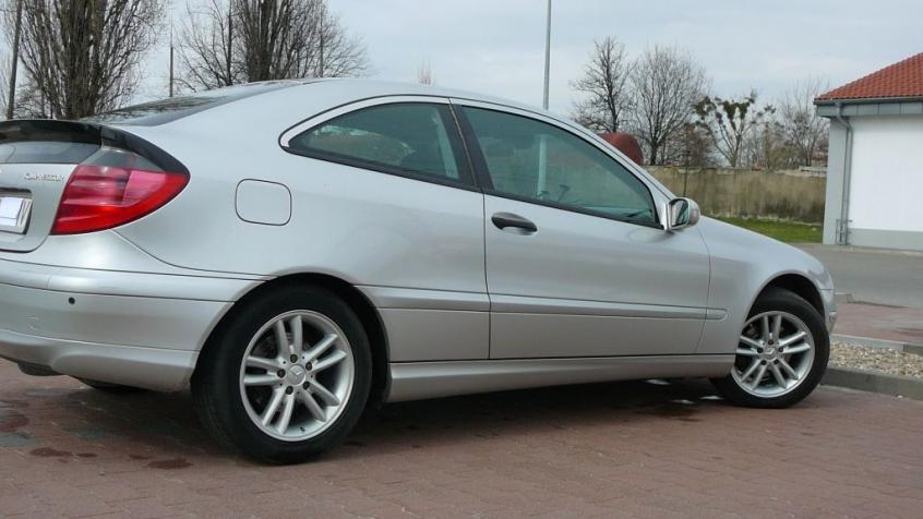 Mercedes Klasa C W203 Coupe W203 2.0 (C 180) 129KM 95kW 2000-2002